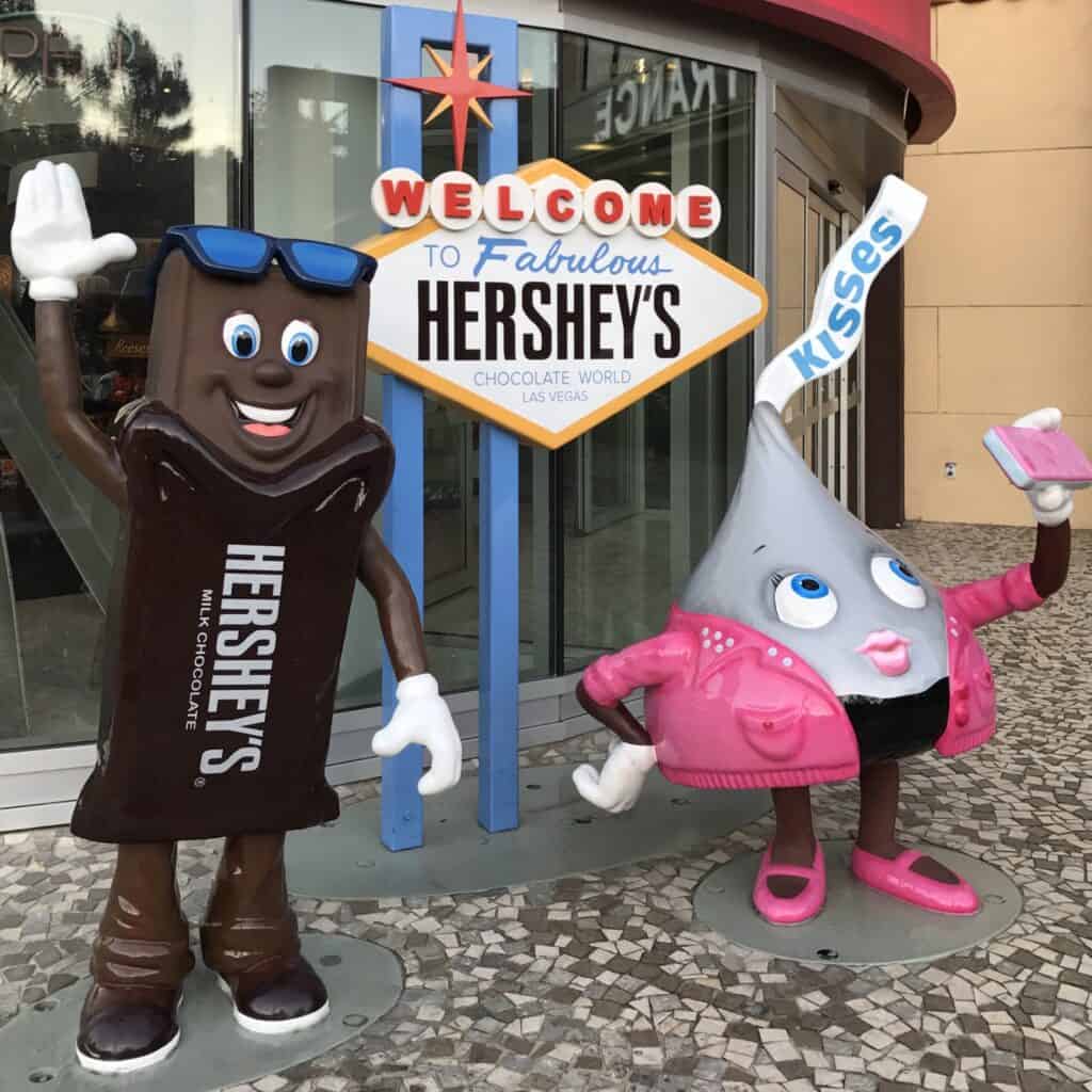 Eche un vistazo al interior del Hershey's Chocolate World en Las Vegas
