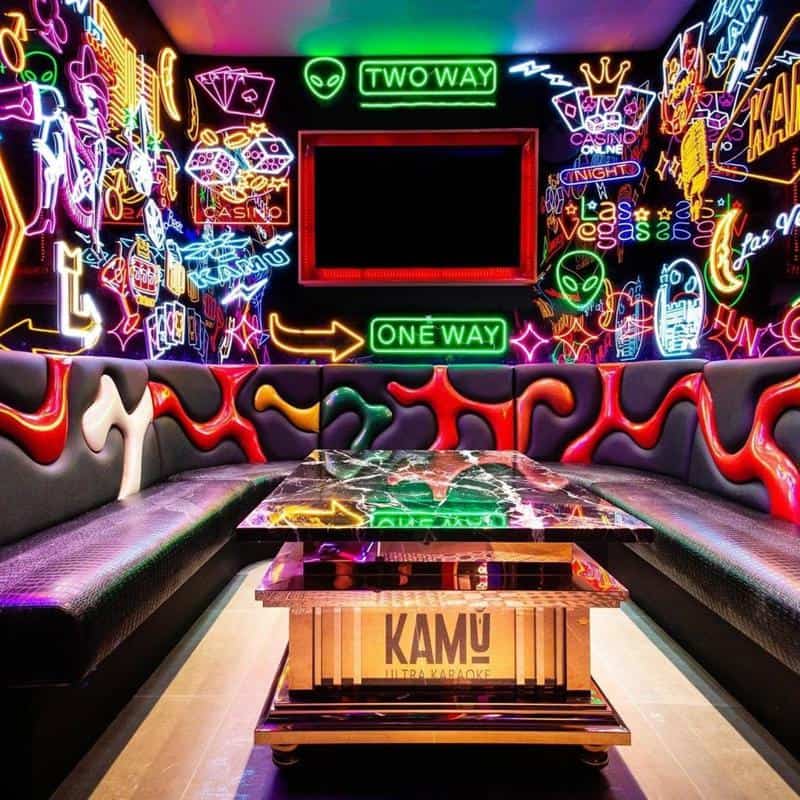 Los 11 mejores bares de karaoke en Las Vegas: dentro y fuera del Strip