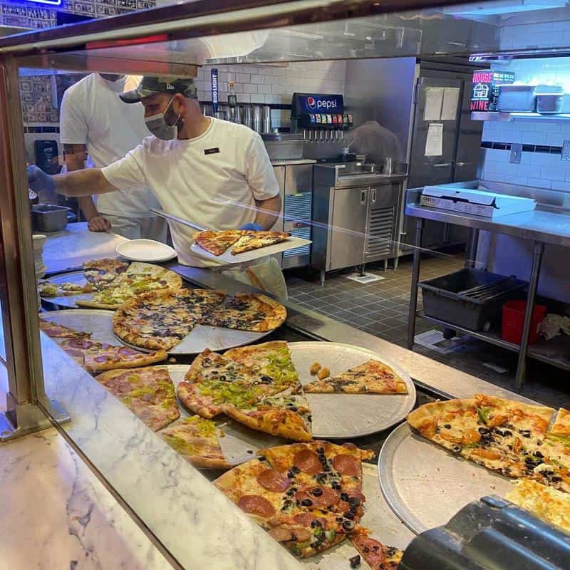 Encuentra Secret Pizza Las Vegas: ubicación, menú, precios