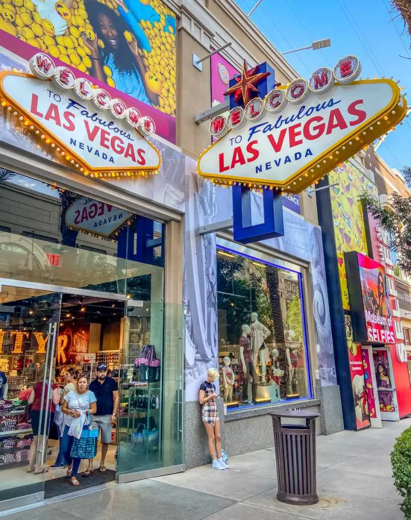 El paseo LINQ en Las Vegas Strip (la guía definitiva)