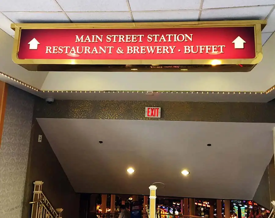 Buffet de la estación Main Street: Precios y menú en Garden Court Buffet