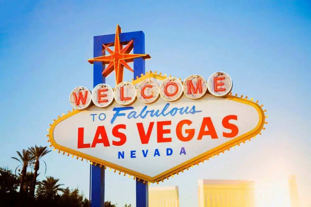 Cómo mudarse a Las Vegas desde el Reino Unido [Step-by-Step Guide]
