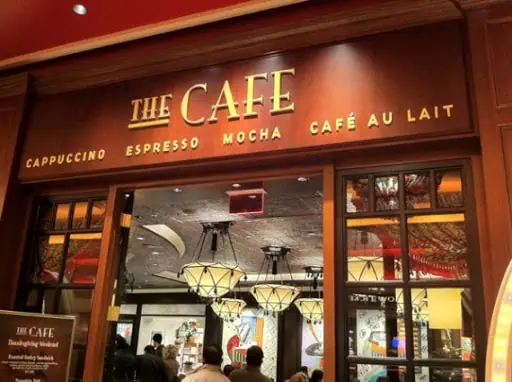 El Café Wynn: Café Al Teatro