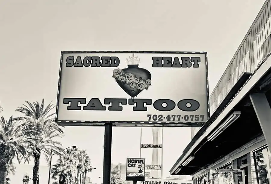 Koolsville Tattoo: Los tatuajes de $ 10 de Las Vegas