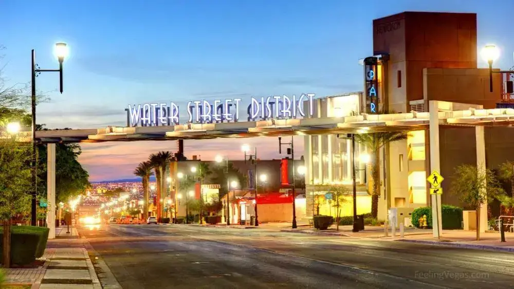 Los 6 mejores barrios para vivir en Las Vegas (principales selecciones) Los 6 mejores barrios para vivir en Las Vegas (principales selecciones)