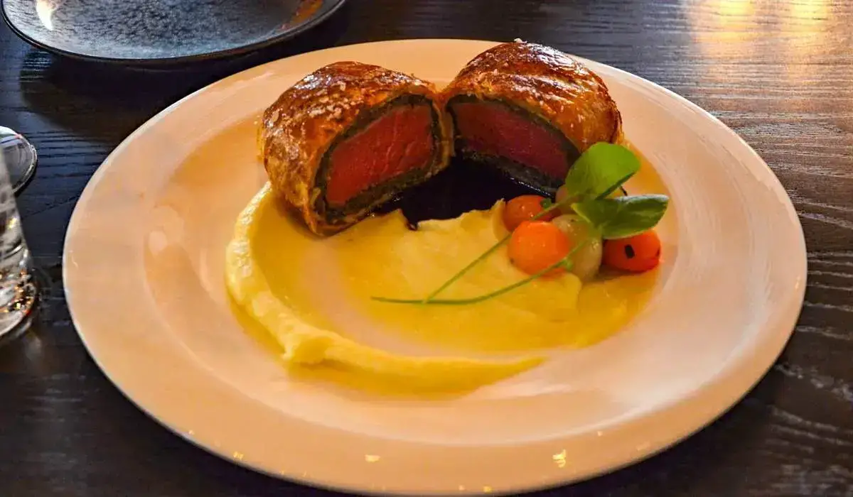¿Por qué comida es conocida Las Vegas? (Mejores platos y lugares)