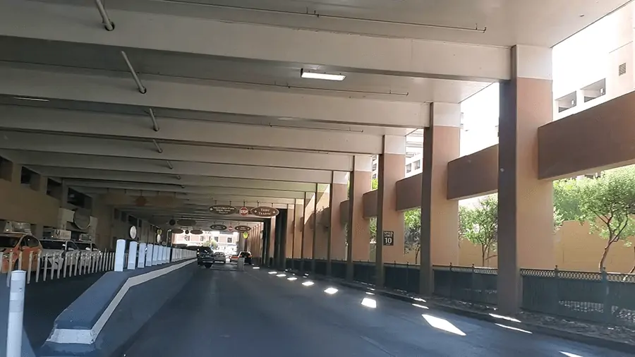 Venetian Parking: tarifas y mapa de valet y estacionamiento sin asistencia