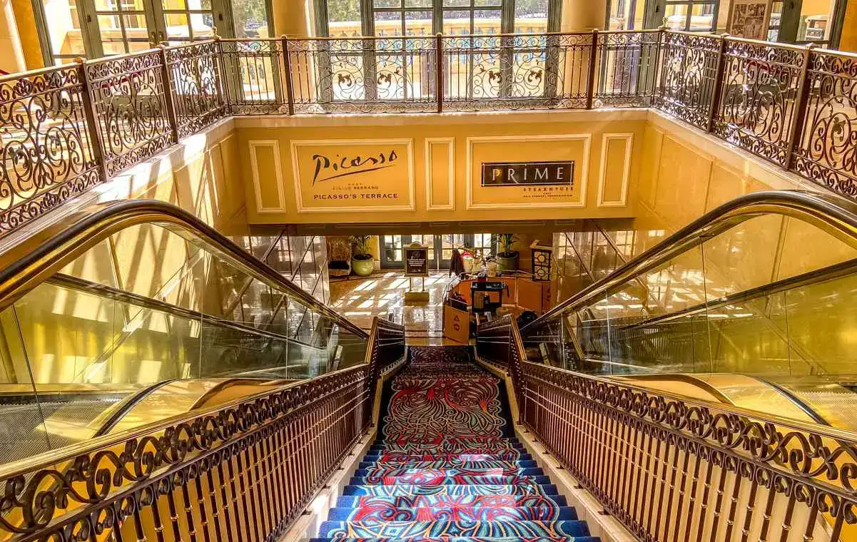 Más de 15 restaurantes en Las Vegas con vistas a las fuentes del Bellagio