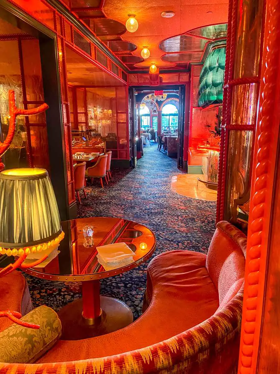 Más de 15 restaurantes en Las Vegas con vistas a las fuentes del Bellagio