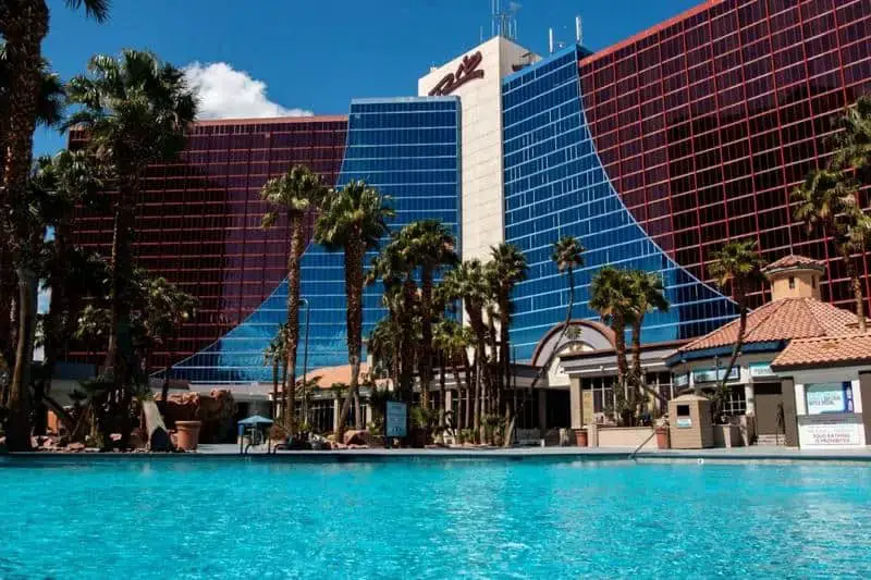 4 piscinas en Rio Las Vegas: horarios, precios