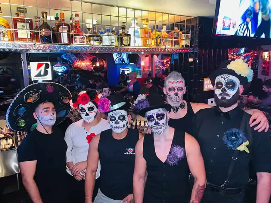 Dónde jugar a los dardos en Las Vegas: bares de dardos que te encantarán