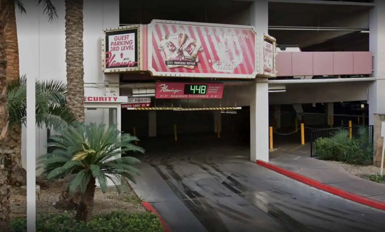 Flamingo Parking en Las Vegas: tarifas de estacionamiento sin asistencia y valet