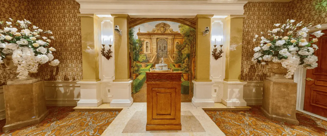Boda en Caesars Palace: Paquetes, Capillas y Costos