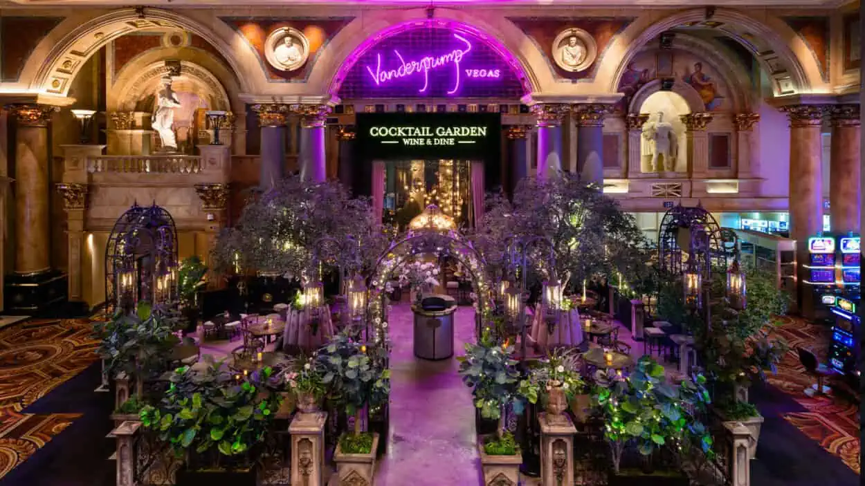 Boda en Caesars Palace: Paquetes, Capillas y Costos
