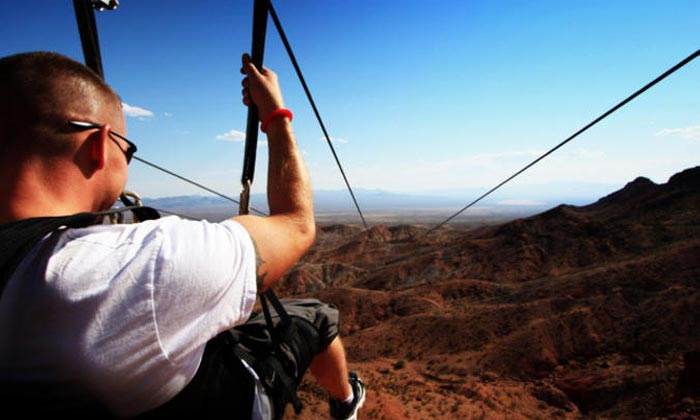 Las mejores tirolinas en Las Vegas: opciones en Strip y Fremont Street