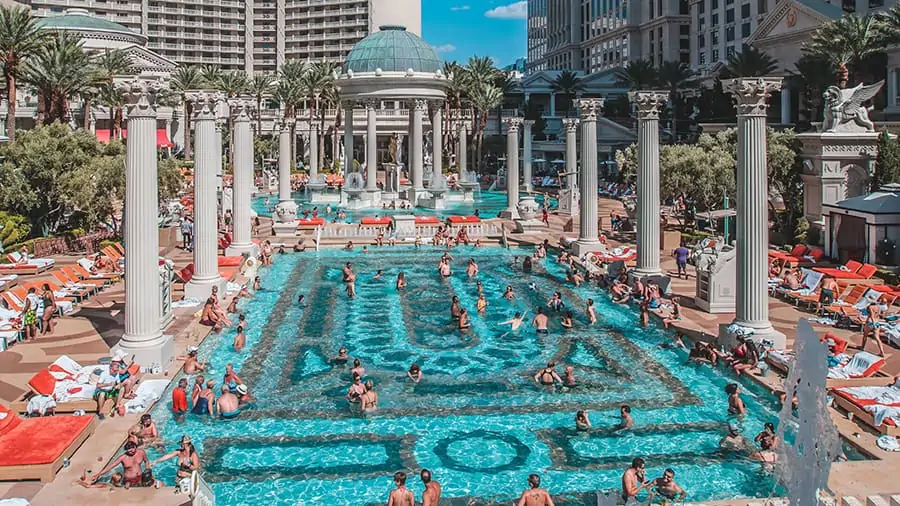 ¿Cuándo cierran las piscinas en Las Vegas?