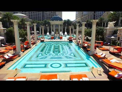 Piscina del Caesars Palace: 22 cosas que debes saber (Las Vegas)