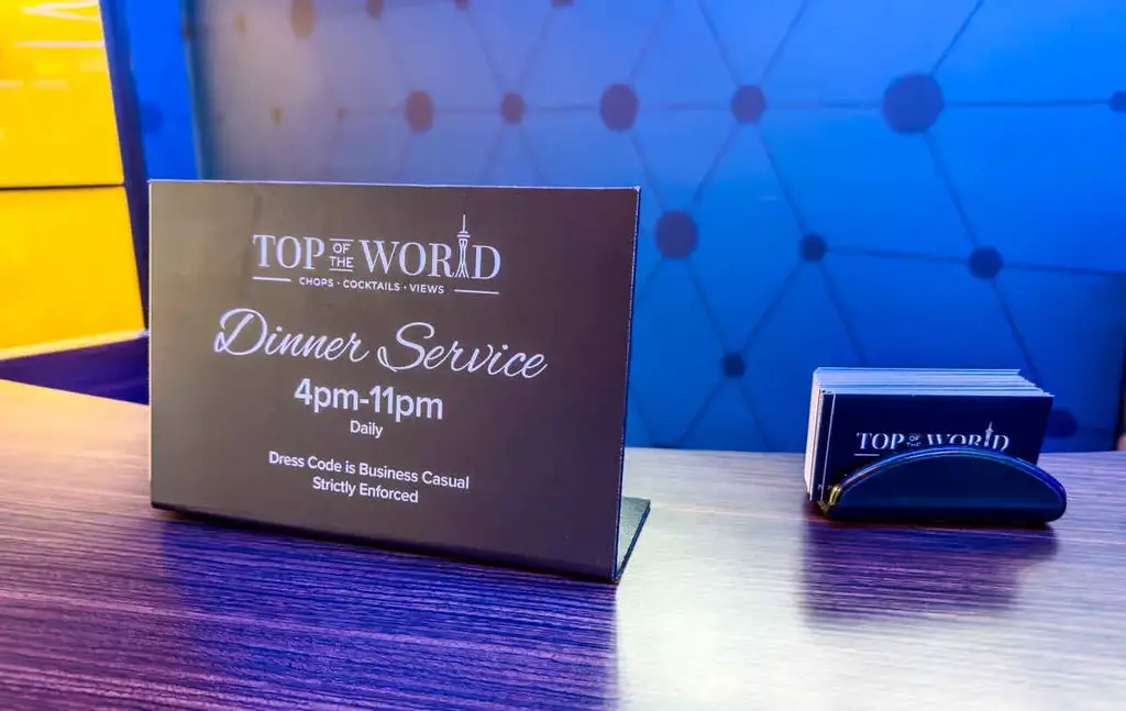 Código de vestimenta para el restaurante Top of the World en Las Vegas (Stratosphere)