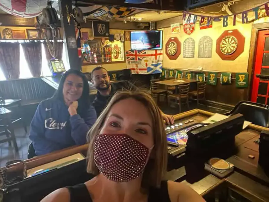 Dónde jugar a los dardos en Las Vegas: bares de dardos que te encantarán