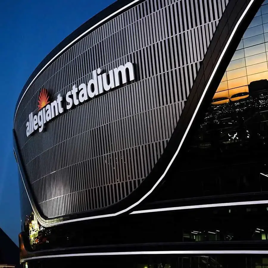 Tour por el estadio de los Raiders de Las Vegas