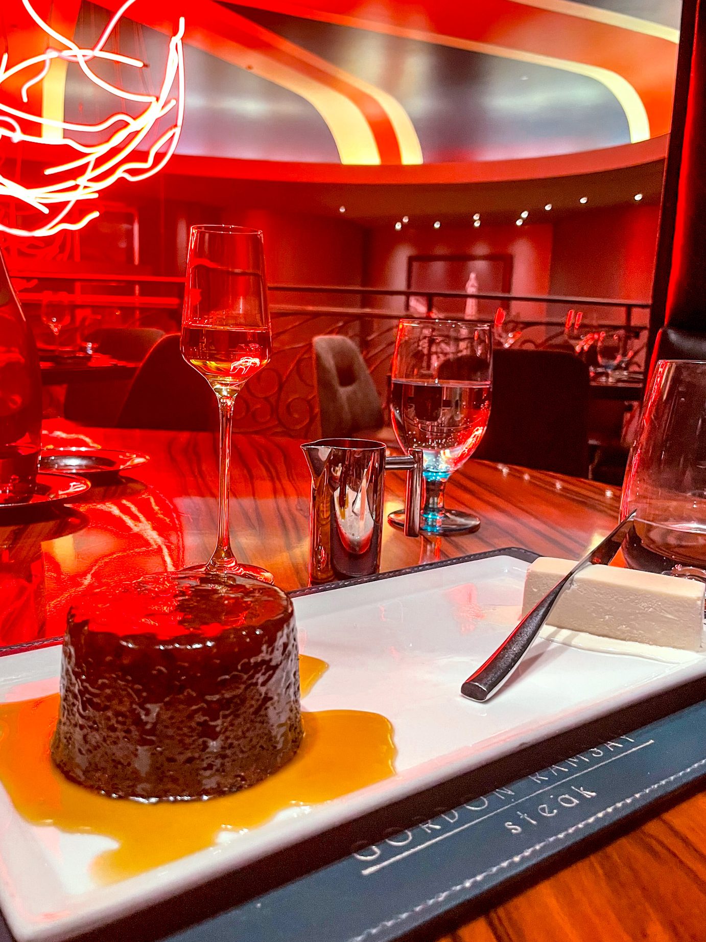 Cómo pasar un rato sensacional en Gordon Ramsay Steak Las Vegas...
