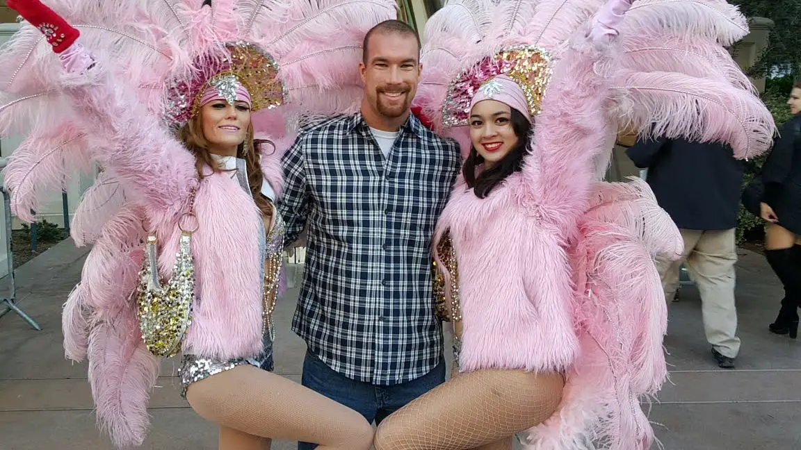 Consejos para las vacaciones en Las Vegas: lleve dinero en efectivo en billetes pequeños para los artistas callejeros