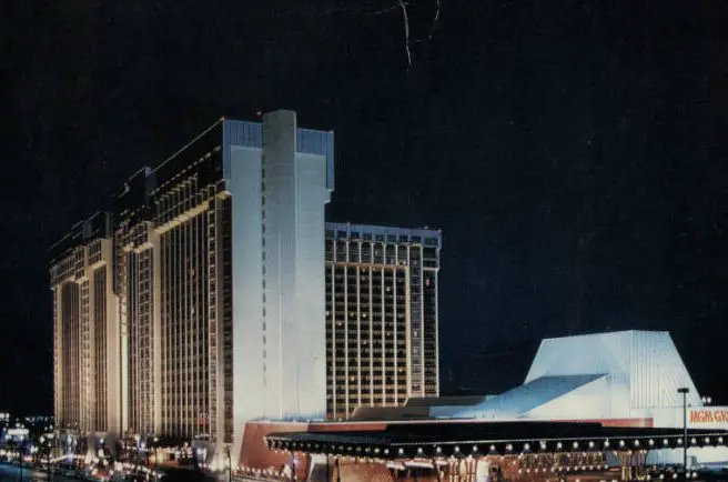 40 años pasados: el incendio del MGM Grand - Las Vegas clásicas