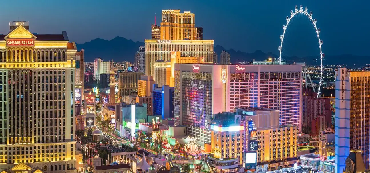 Cómo moverse en Las Vegas (desde taxis hasta sus propios pies...